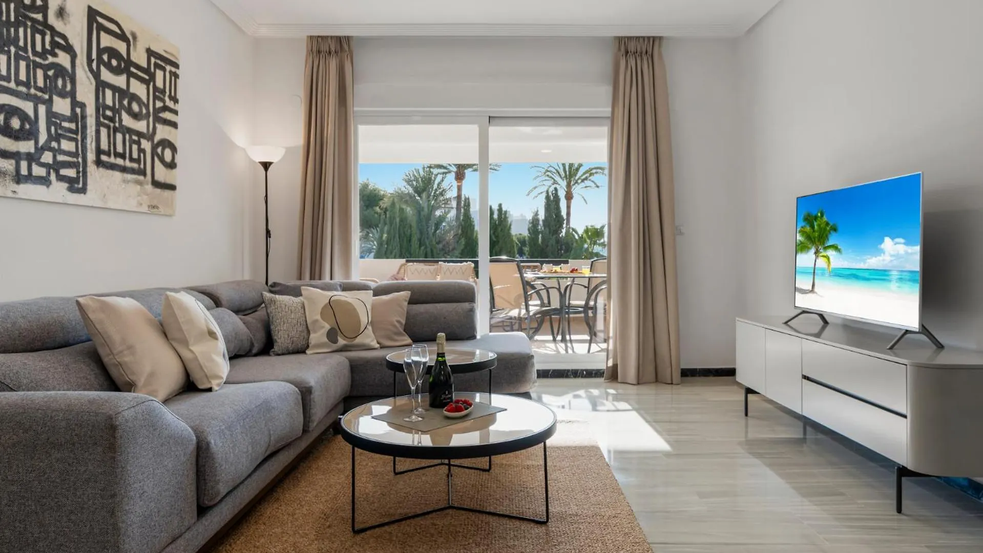 Banus Rentals Luminoso Apartamento Con Vistas Al Mar Марбелья Апартаменты