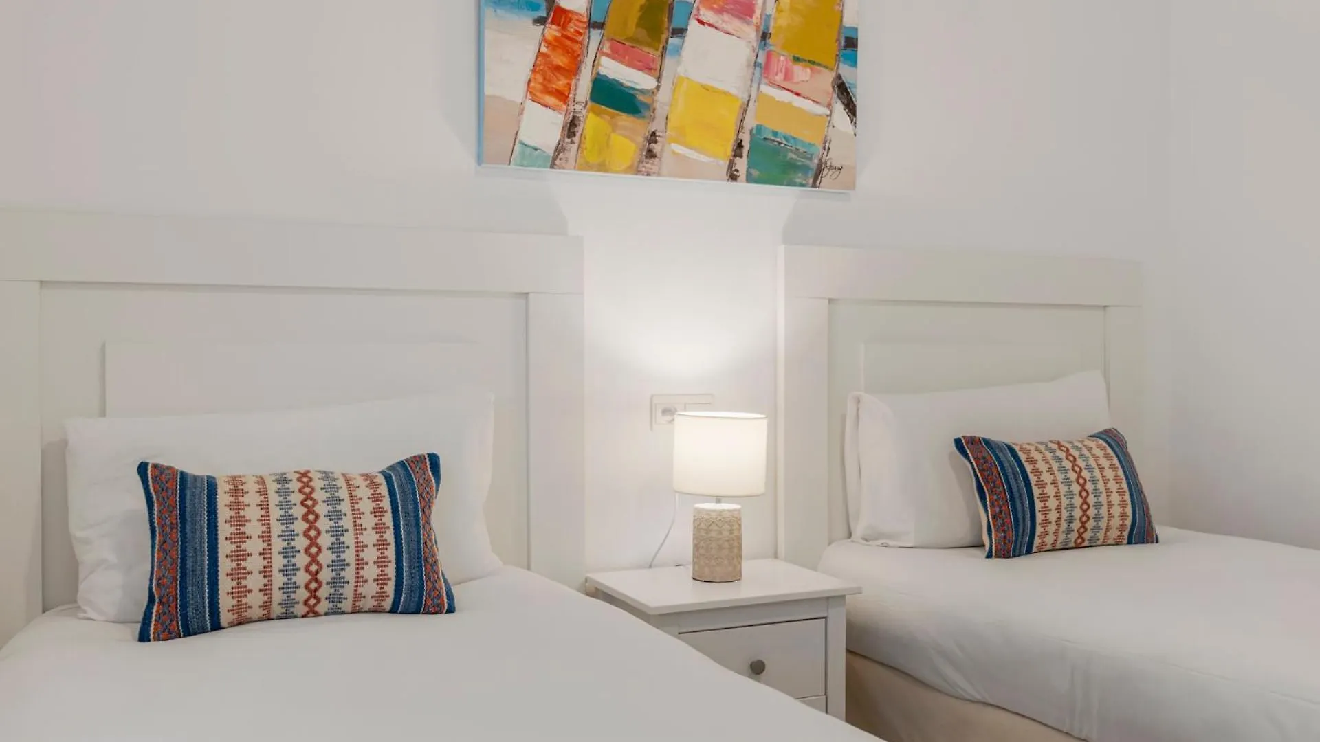 Апартаменты Banus Rentals Luminoso Apartamento Con Vistas Al Mar Марбелья Испания