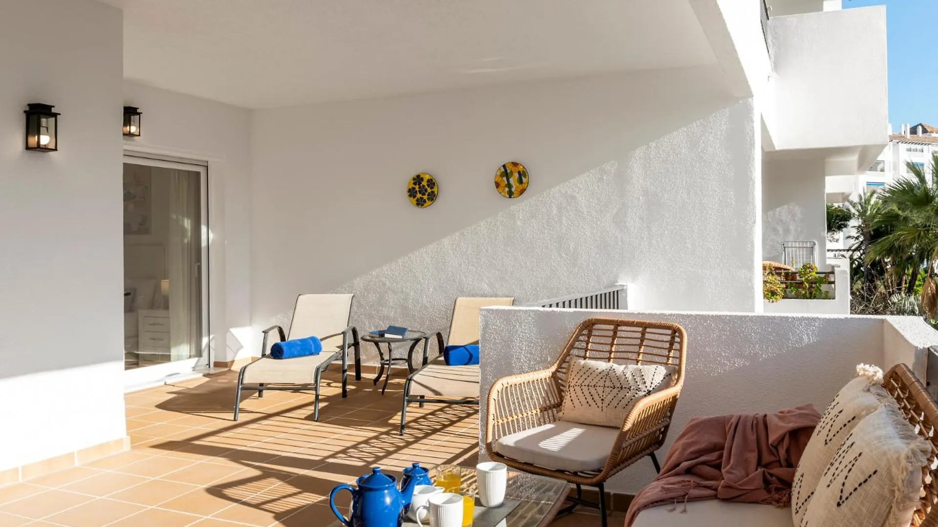 Banus Rentals Luminoso Apartamento Con Vistas Al Mar Marbellac Espagne